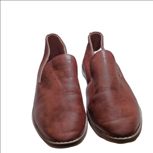 Indigo Brown Leather Flats with Minimalist Design